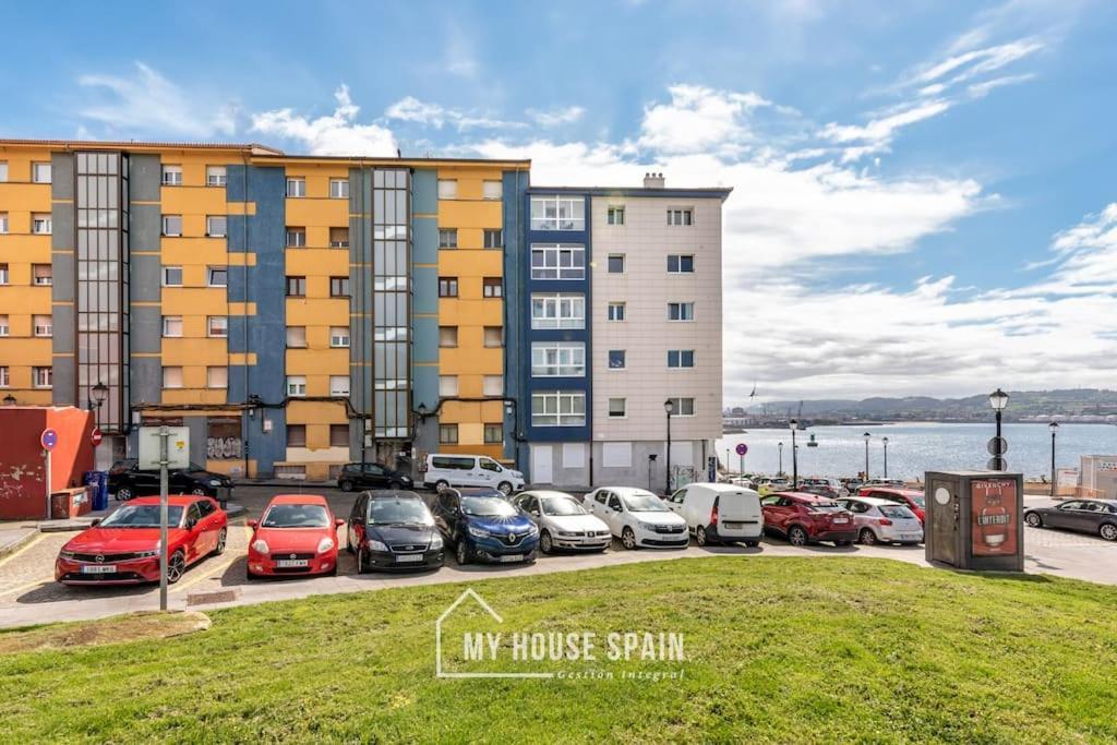 Myhousespain - Piso En Cimadevilla Junto Al Mar Gijón Exteriör bild